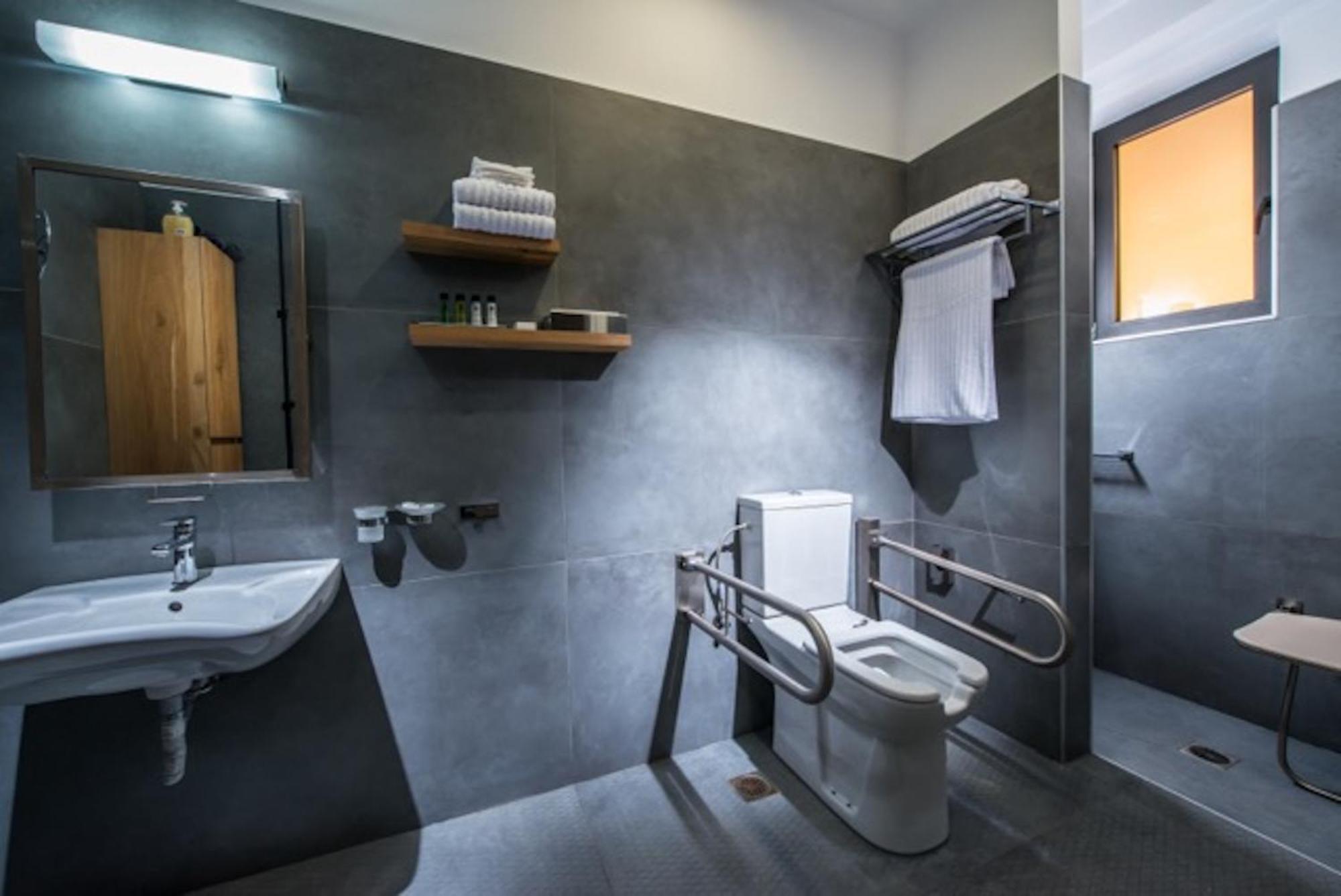 Orama Luxury Villa 4 Bedrooms With Private Pool ヘルソニソス エクステリア 写真